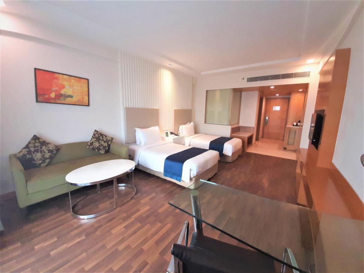 Holiday Inn Amritsar Ranjit Avenue By Ihg Extérieur photo