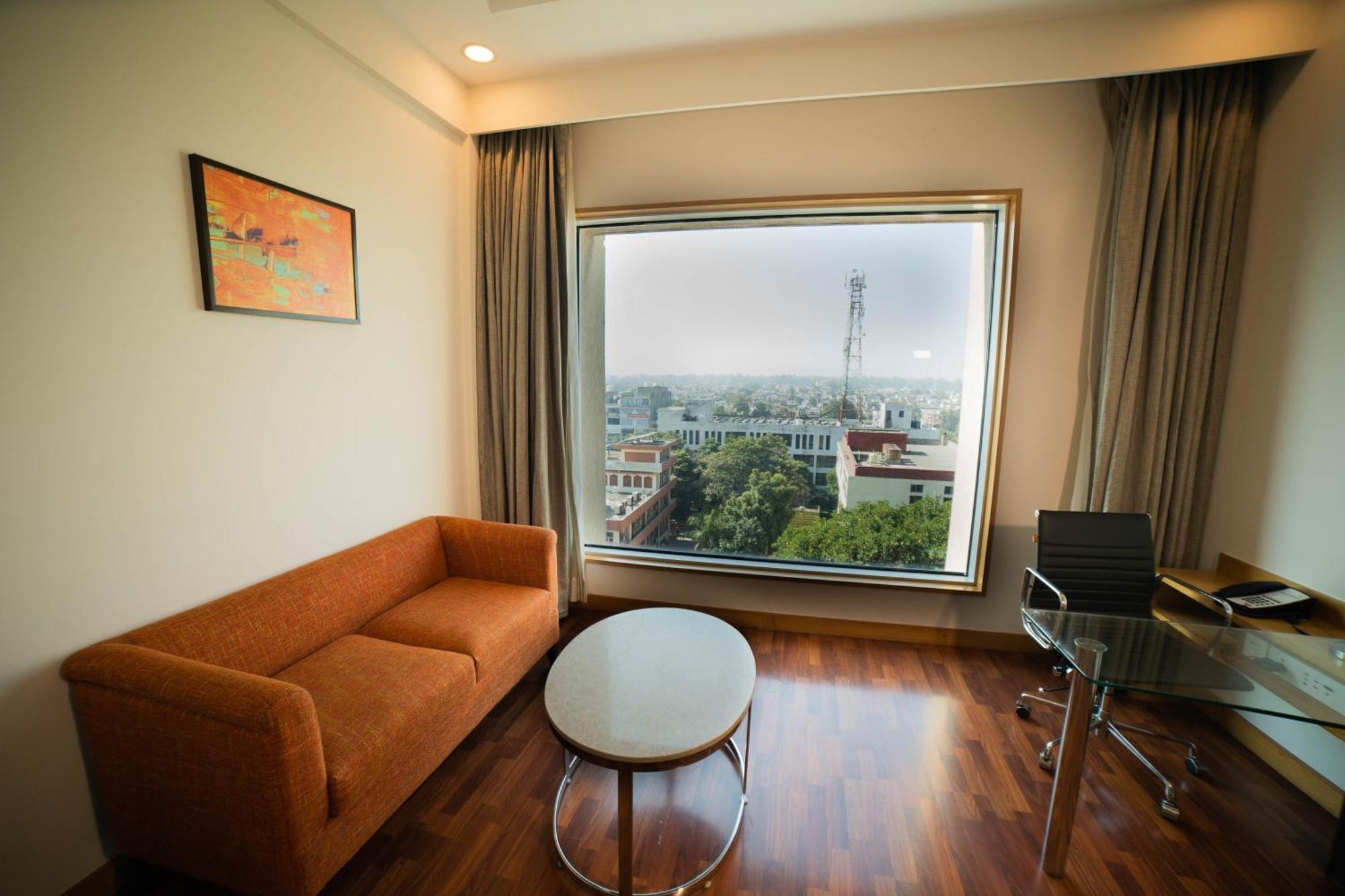 Holiday Inn Amritsar Ranjit Avenue By Ihg Extérieur photo